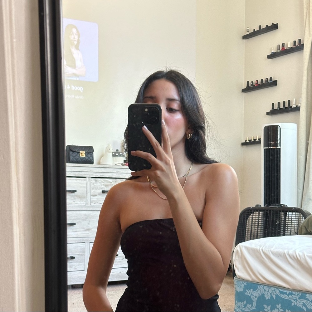 SELLING DETAILS